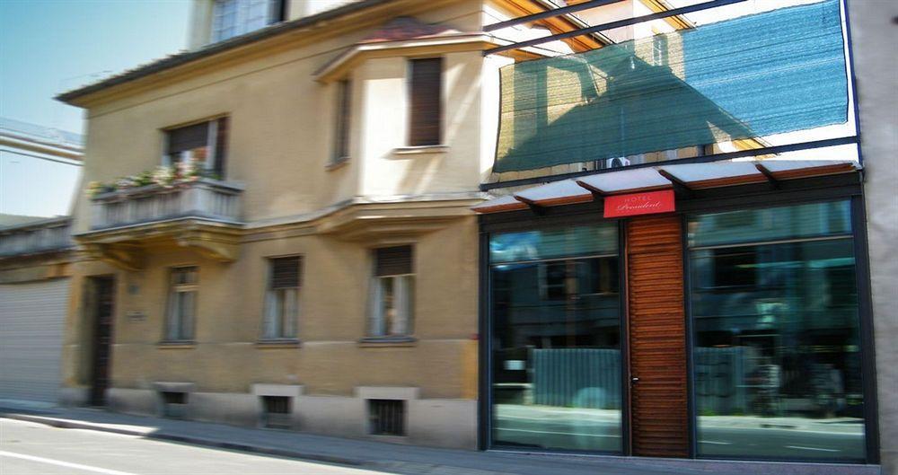 Hotel President Zagreb Exterior photo